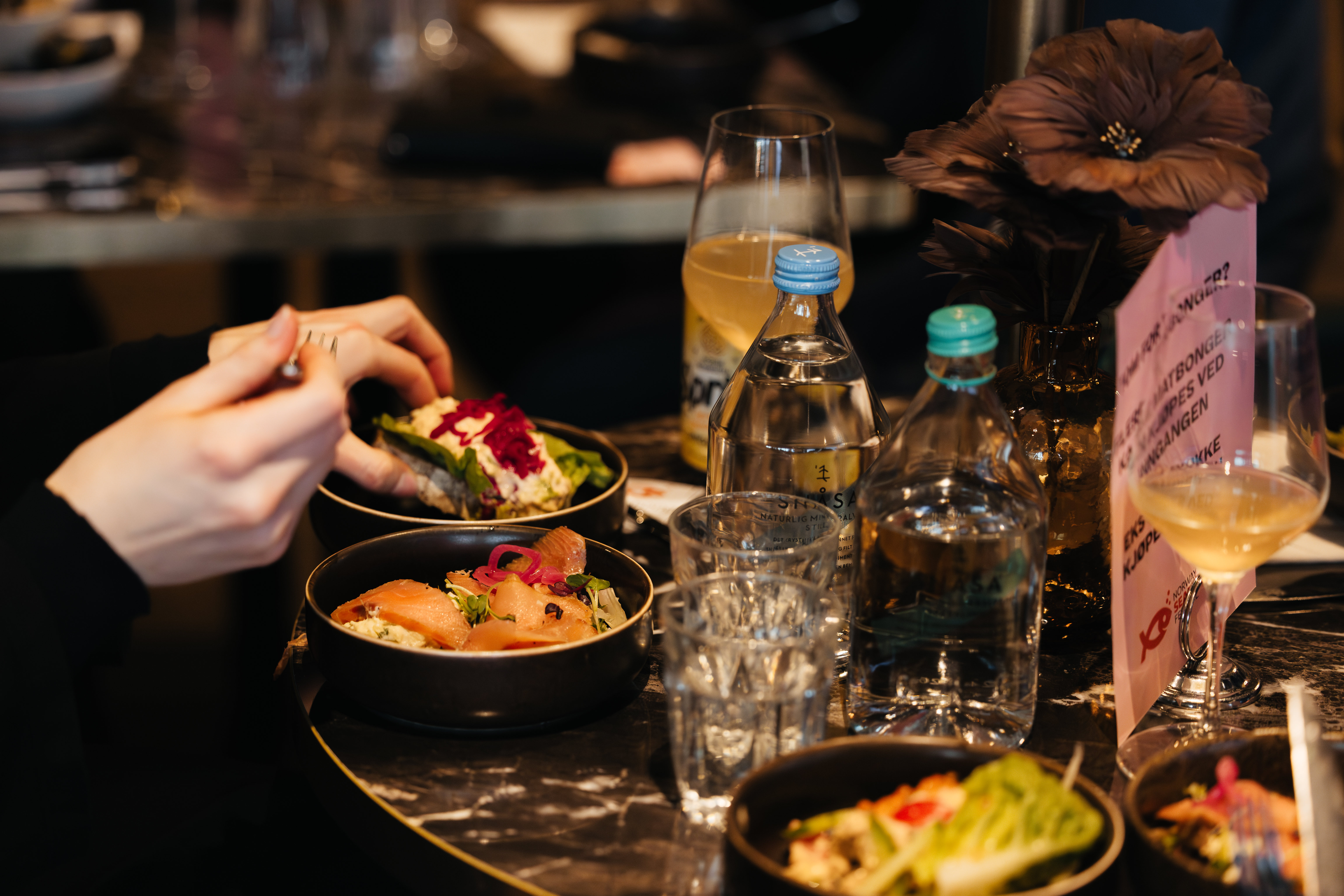 54421844899 F5e435d869 6K (1)