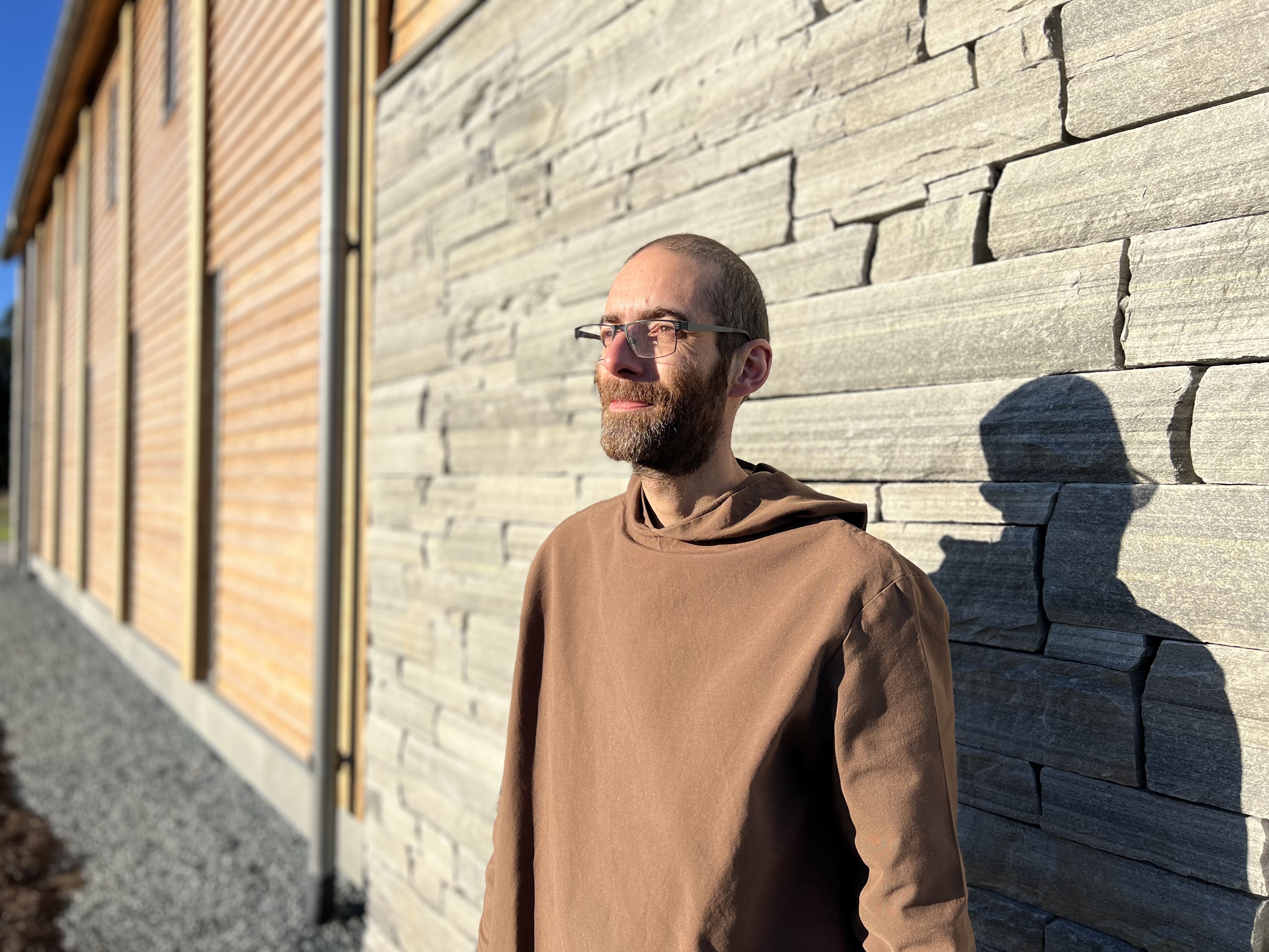 Bror Arnaud Utenfor Klosteret Munkeby